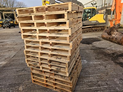 Lot 719G - Wooden Pallet (15 of)