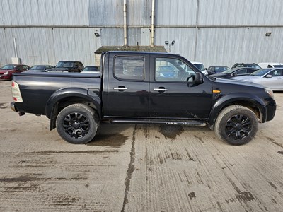 Lot 30 - 2010 Ford Ranger 5 Speed 4WD Crew Cab Pick Up, Parking Sensors, Full Leather, Heated Seats, A/C, Tow Bar, Bragan Fabric Cover (Tested 04/24)