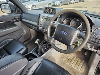 Lot 30 - 2010 Ford Ranger 5 Speed 4WD Crew Cab Pick Up, Parking Sensors, Full Leather, Heated Seats, A/C, Tow Bar, Bragan Fabric Cover (Tested 04/24)
