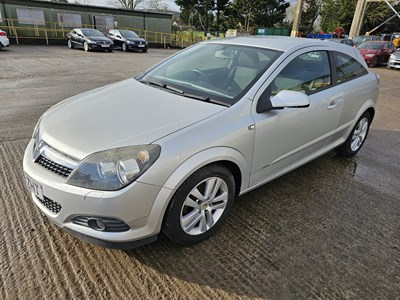 Lot 8 - 2009 Vauxhall Astra, 5 Speed, Bluetooth, A/C (Reg. Docs. Available, Tested 10/24)