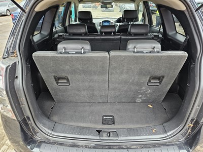 Lot 34 - 2010 Chevrolet Captiva LTZ, 7 Seater, Auto, Reverse Camera, Sat Nav, Full Leather, Heated Electric Seats, Bluetooth, Cruise Control, A/C (Reg. Docs. Available)