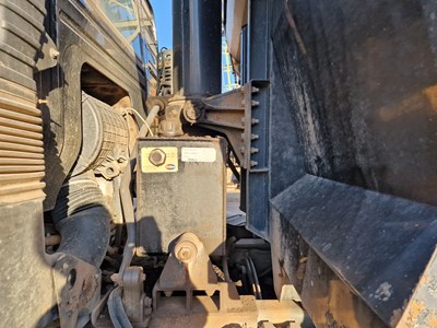 Lot 42 - Volvo FMX420 Euro6 8x4 Tipper Lorry, Boweld Body, Reverse Camera, Easy Sheet, Edbro Tipping Gear, Air Tail Gate Lock, Automatic Gear Box, A/C (Reg. Docs. Available, Tested 03/23)