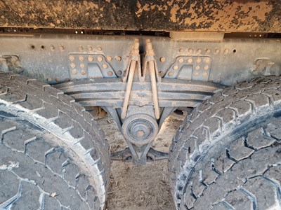 Lot 42 - Volvo FMX420 Euro6 8x4 Tipper Lorry, Boweld Body, Reverse Camera, Easy Sheet, Edbro Tipping Gear, Air Tail Gate Lock, Automatic Gear Box, A/C (Reg. Docs. Available, Tested 03/23)