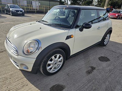 Lot 65 - 2010 Mini Cooper D, 6 Speed, Bluetooth, A/C (Reg. Docs. Available, Tested 03/24)