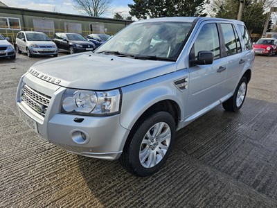 Lot 2010 Landrover Freelander 2 HSE TD4.e, 6 Speed, Sat Nav, Parking Sensors, Full Leather, Heated Electric Seats, Bluetooth, Cruise Control, Climate Control (Reg. Docs. Available, Tested 10/24)