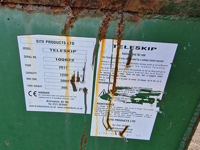 Lot 425 - 2017 Site Products Teleskip 1250Litre Skip to suit Forklift & Contents