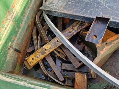 Lot 425 - 2017 Site Products Teleskip 1250Litre Skip to suit Forklift & Contents