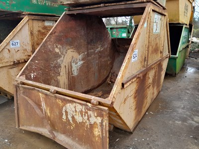 Lot Enclosed Skip to suit Skip Loader Lorry (2 of)