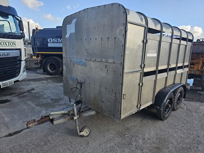 Lot 182 - Ifor Williams TA510G Twin Axle Livestock Trailer