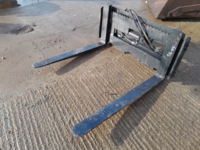 Lot Pallet Forks with Side Shift to suit Loader