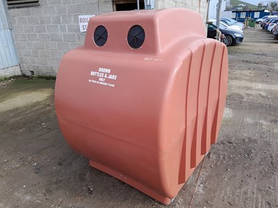 Lot 384 - Titan 1 Ton Bottle Bank