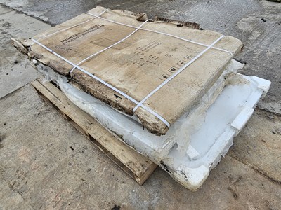 Lot 61 - Selection of Unused Shower Trays & Enclosure