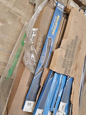 Lot 21 - Unused Pallet of Trico NF809 Windscreen Wipers (32")