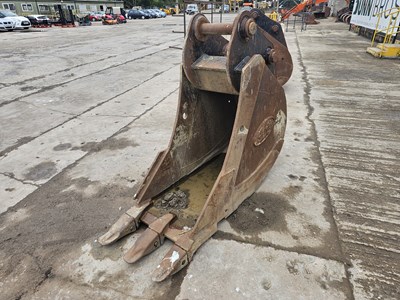 Lot 962 - Geith 24" Digging Bucket 80mm Pin to suit 20 Ton Excavator