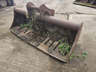 Lot 946 - 84" Grading/Skeleton Bucket 80mm Pin to suit 20 Ton Excavator