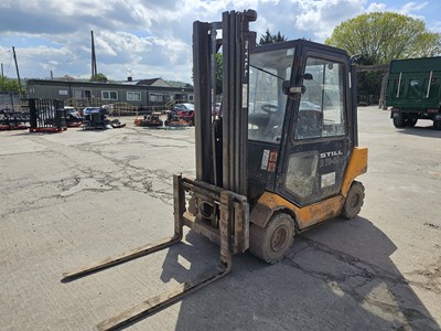 Lot 875 - 2006 Still R70-30 Diesel Forklift, 3 Stage Free Lift Mast, Side Shift, Forks (Runs - No Drive)