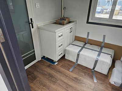 Lot 724 - Unused Bastone 7' x 20' Portable Office/Welfare Unit, W/C, Shower, Office. Kitchen