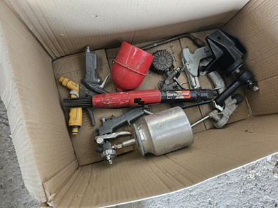 Lot 115 - Selection of Pneumatic Tools