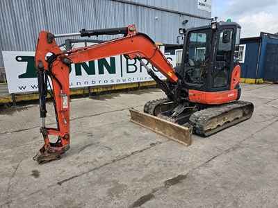 Lot 2016 Kubota U48-4 Rubber Tracks, Blade, Offset, Hydraulic QH, Piped, Slew Restrictor