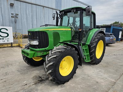 Lot 317 - 2003 John Deere 6620 4WD Tractor, 3 Spool Valves, Push Out Hitch, A/C