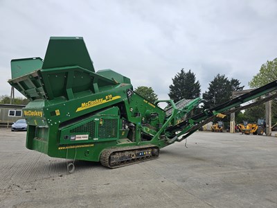 Lot 371 - 2021 McCloskey R70 Tracked 3 Way Split Finger Screener, CAT Engine