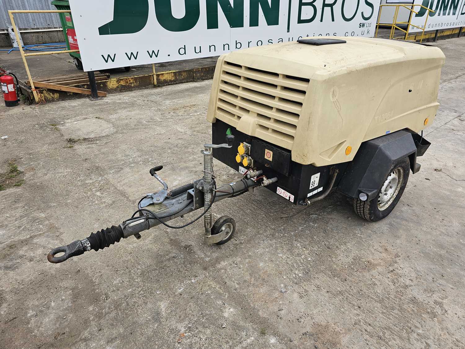 Lot 578 - 2013 Doosan 731+ 105CFM Single Axle 2 Tool