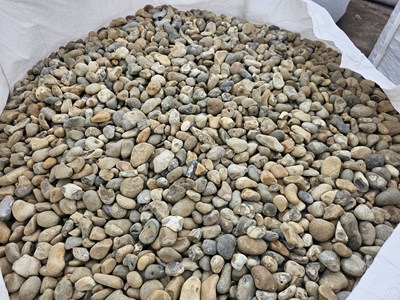 Lot Bulk Bag of 40mm Pebbles