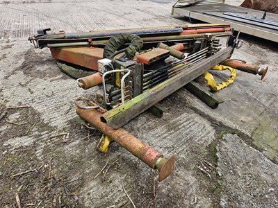 Lot 877B - Palfinger Hydraulic Crane