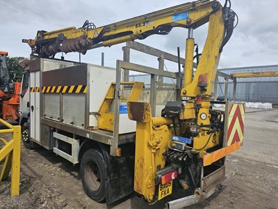 Lot 774 - DAF LF55.170 4x2 Pole Erecting Lorry, Terex Atlas 85.2 Crane, Auger (Engine Runs, Doesn't Hold Air)