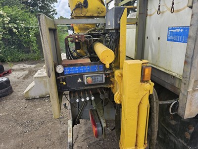 Lot 774 - DAF LF55.170 4x2 Pole Erecting Lorry, Terex Atlas 85.2 Crane, Auger (Engine Runs, Doesn't Hold Air)