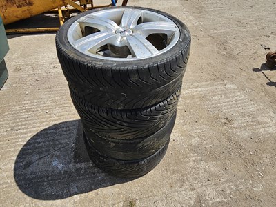 Lot 528 - 205/40ZR17 Tyre & Alloy Rim (4 of)