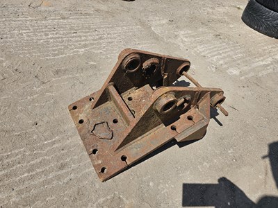 Lot 529 - Head Stock 45mm Pin to suit 4-6 Ton Excavator