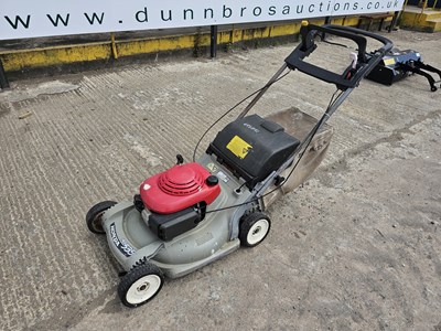 Lot 63 - Honda HRB535 Petrol Pedestrian Self Propelled Lawn Mower, Honda Engine, Grass Collector