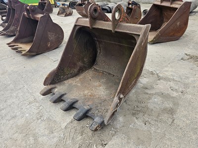 Lot 829 - 48" Digging Bucket 80mm Pin to suit 20 Ton Excavator