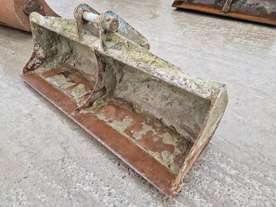 Lot 276 - 60" Grading Bucket 45mm Pin to suit 4-6 Ton Excavator