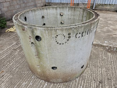 Lot 791 - 1200 x 1000 Concrete Man Hole