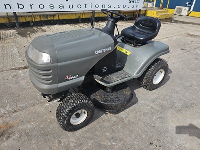 Lot 48 - Craftsman LT1000 Petrol Ride on Lawn Mower, Briggs & Stratton Engine