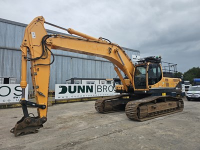 Lot 2015 Hyundai R380LC-9A 700mm Steel Tracks, CV, Miller Hydraulic QH, Piped, Reverse Camera, A/C