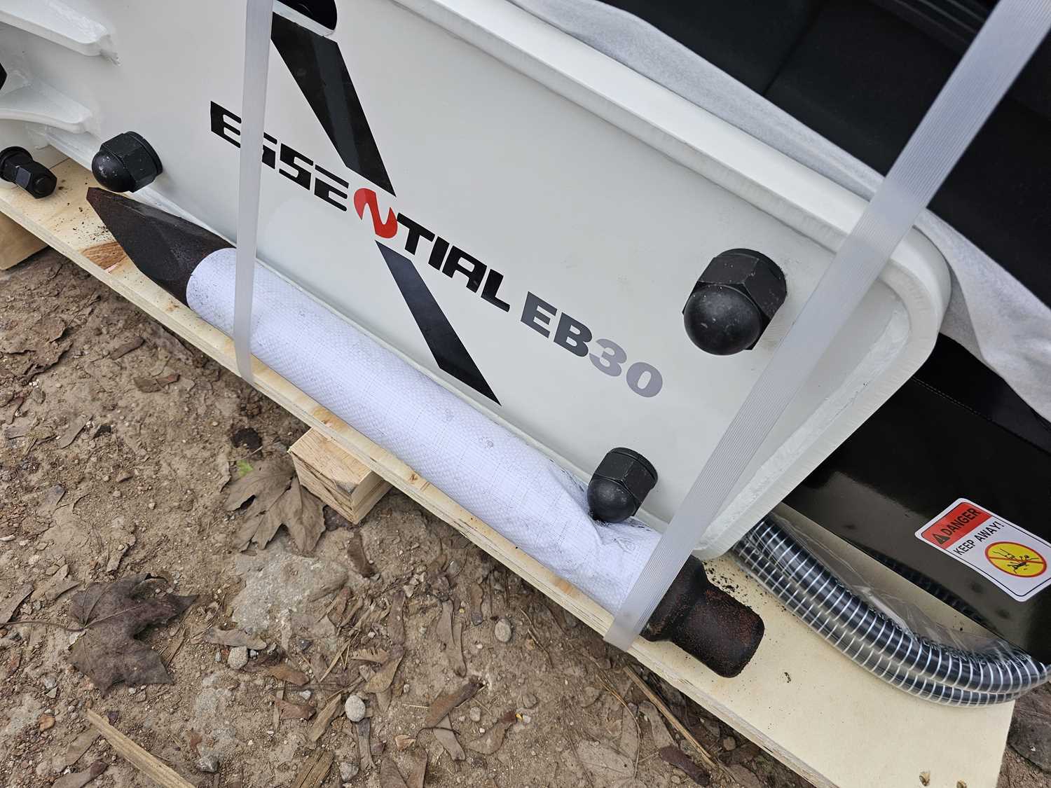 Unused 2024 Essential EB30 Hydraulic Breaker to suit 4