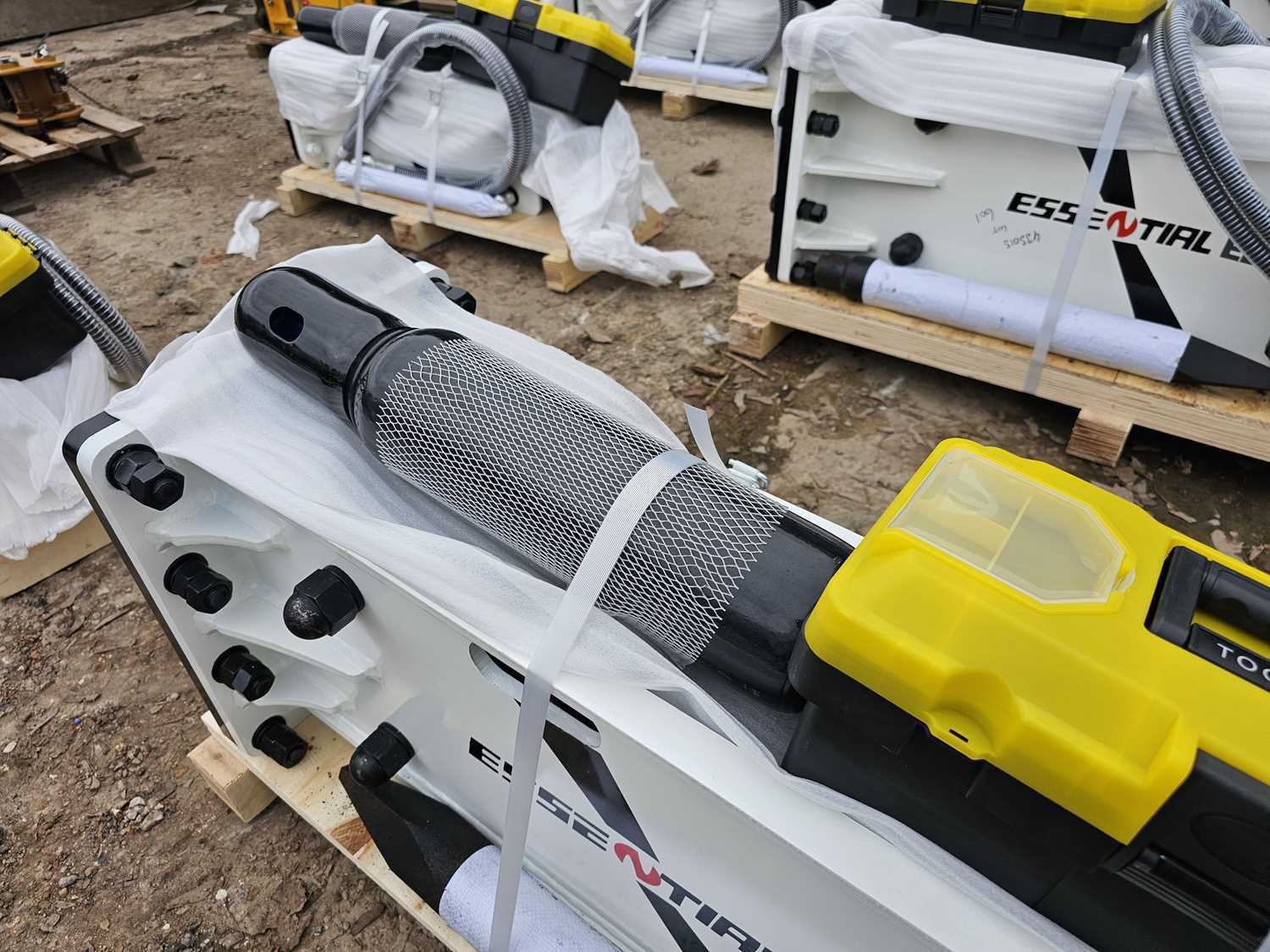 Unused 2024 Essential EB30 Hydraulic Breaker to suit 4