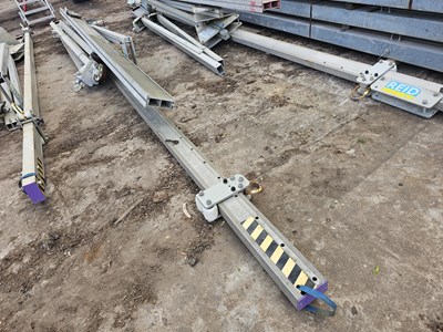 Lot 678J - Porta-Gantry Portable Gantry Beam