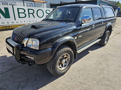 Lot 2004 Mitsubishi L200 Warrior 4WD 5 Speed Crew Cab Pick Up, Full Leather, A/C, Canopy (NO VAT)(Reg. Docs. Available)