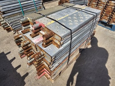 Lot Pallet of Mixed Scaffolding Stair Tread (90/105/122cm)