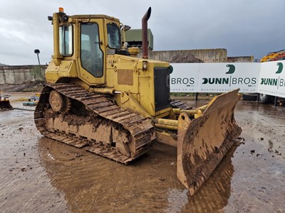 Lot 323 - CAT D4H, 6 Way Pat Blade, Draw Bar