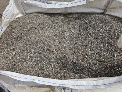 Lot Bulk Bag of 2-4mm Grit Sand